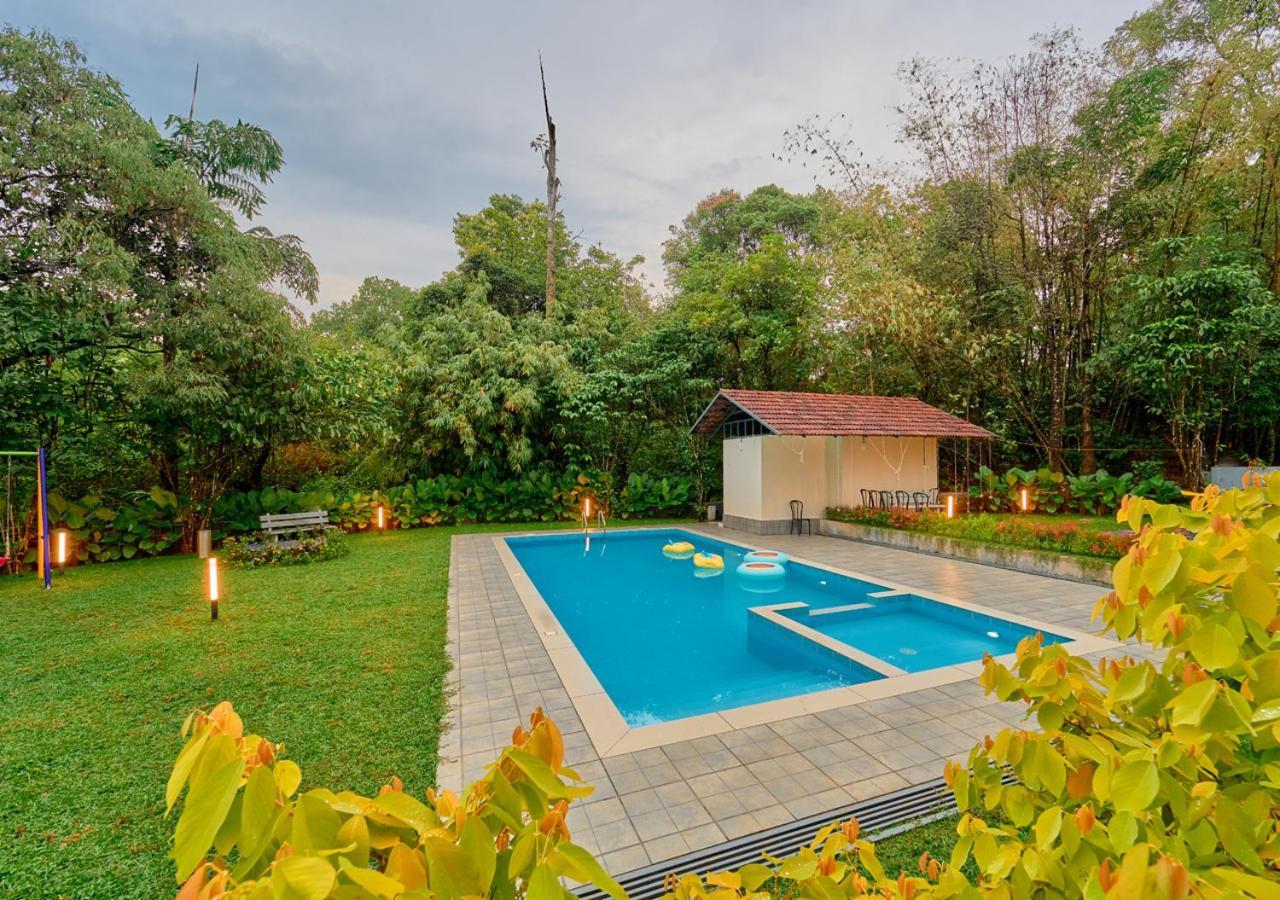 Glen Castle Vagamon Pool Resort By Voye Homes Екстериор снимка