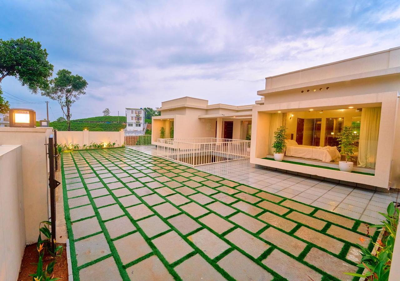 Glen Castle Vagamon Pool Resort By Voye Homes Екстериор снимка